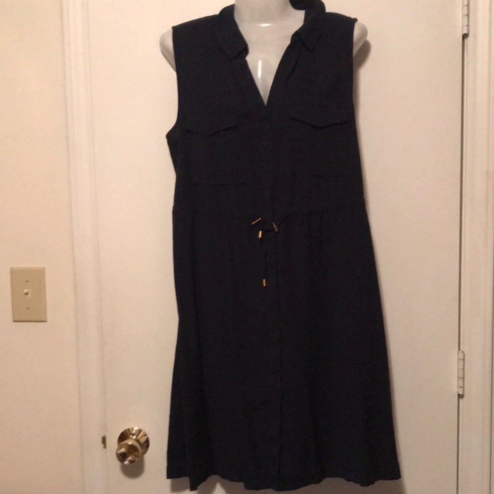 H&M sleeveless dress with pockets & elastic waist